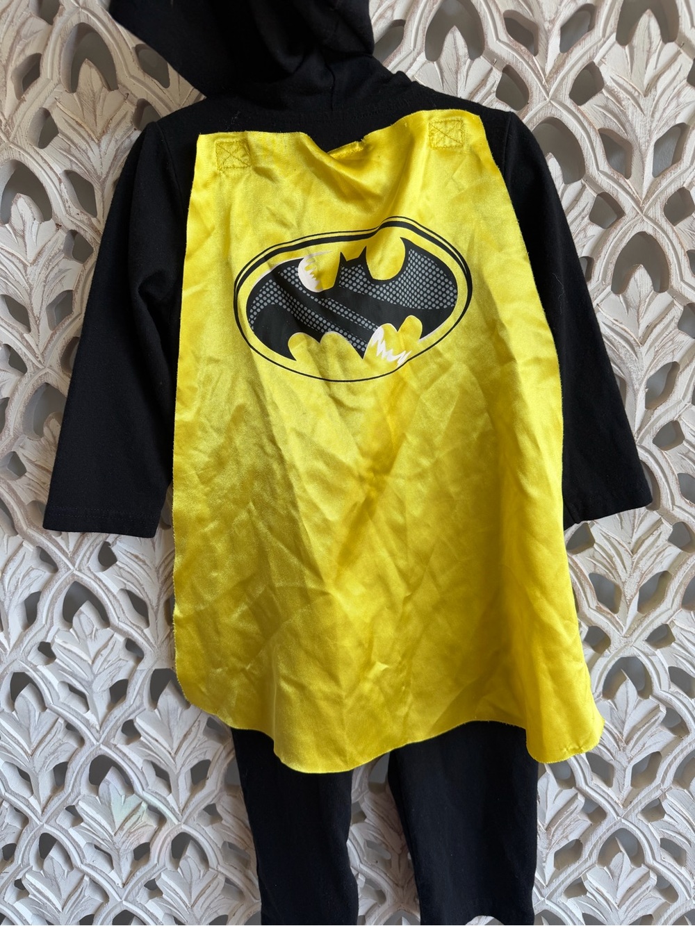 Batman Toddler Costume 24M Hooded Jumpsuit Cape Halloween - Picture 6 of 8